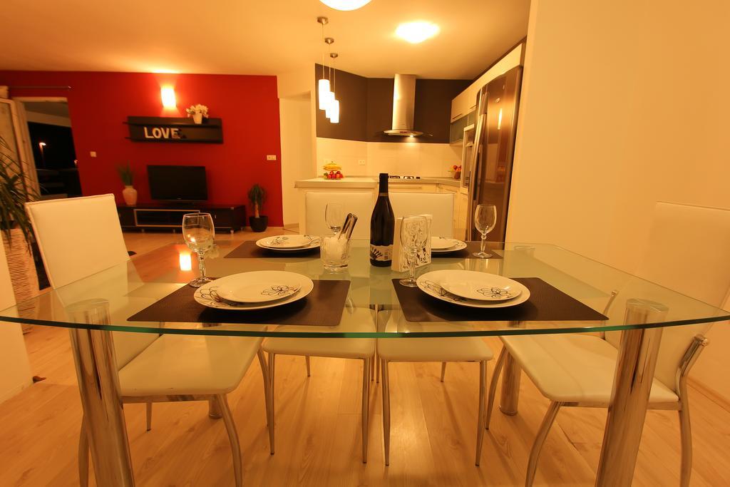 Lara Apartment Kastel Novi