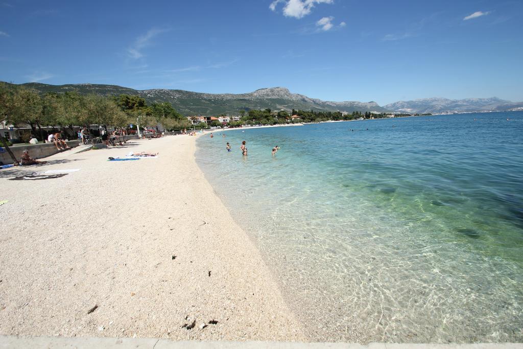 Apartment Lara Kastel Novi